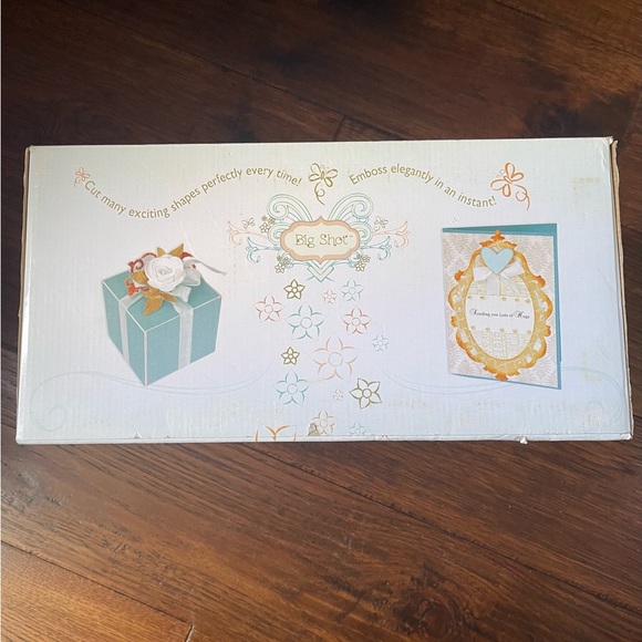 Sizzix Big Shot Cutting/Embossing New special edition Rare - Picture 5 of 6